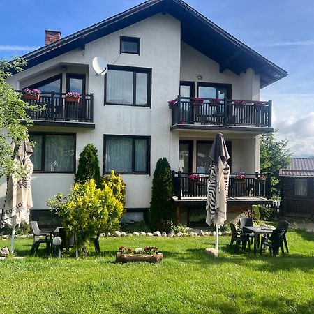 Guest House Raffe Dobrinishte Exterior foto