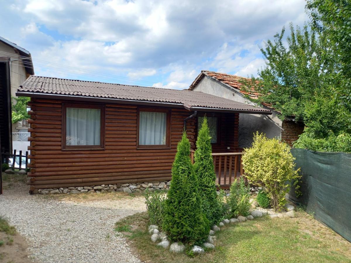 Guest House Raffe Dobrinishte Exterior foto